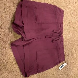 old navy size medium shorts